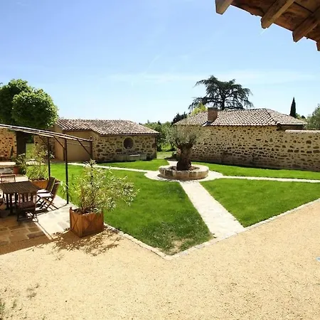 Le Clos De Lapras Roiffieux
