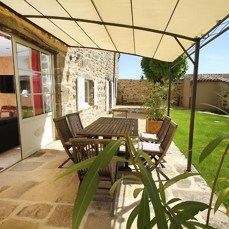Casa de Férias Le Clos De Lapras